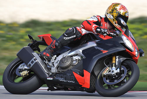 Prueba de la Aprilia RSV4 1000 FACTORY 2009