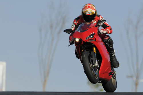 Essai de la Ducati 1198 S