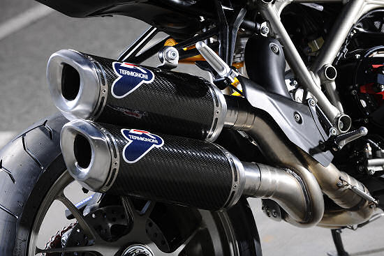 Prueba de la Ducati 1098 Streetfighter 2009