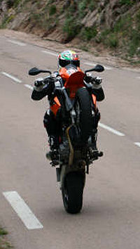 Prueba de la KTM 990 SM Supermoto 2008