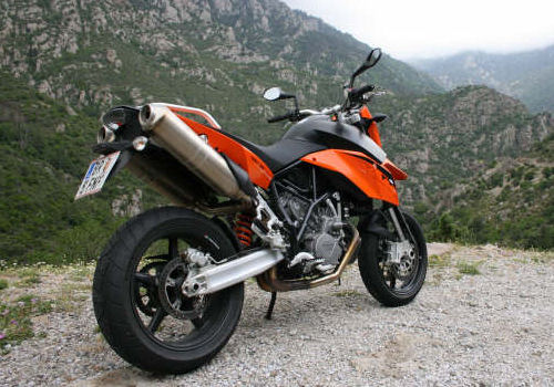 Prueba de la KTM 990 SM Supermoto 2008