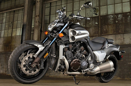 Prueba de la Yamaha 1700 V-MAX 2012