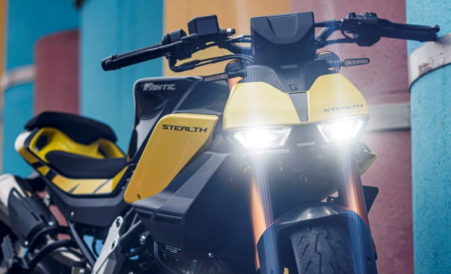 Fantic 125 Stealth
