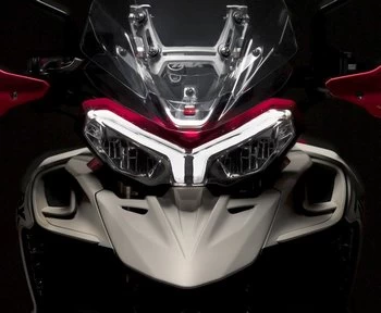 Benelli TRK 800