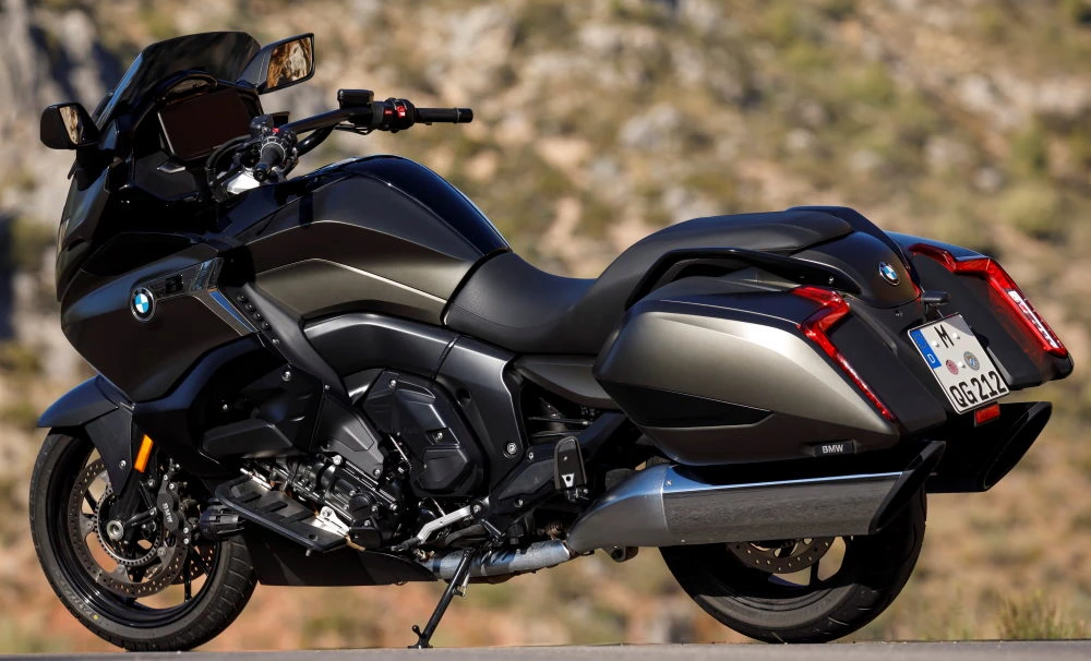 BMW K 1600 B - photo de 3/4 arrière