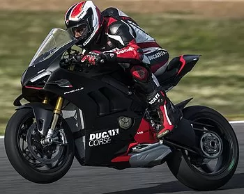 Ducati 1100 Panigale V4 SP2