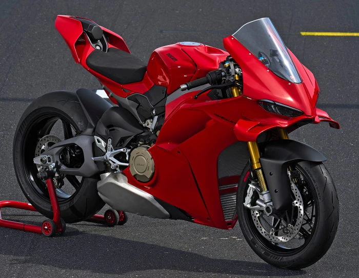 Ducati 1100 Panigale V4 S 2025