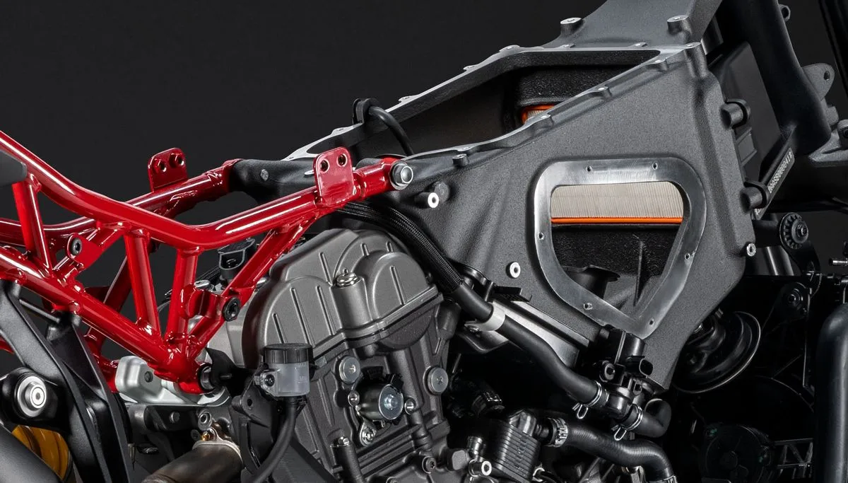 Ducati Multistrada V2 890  2025