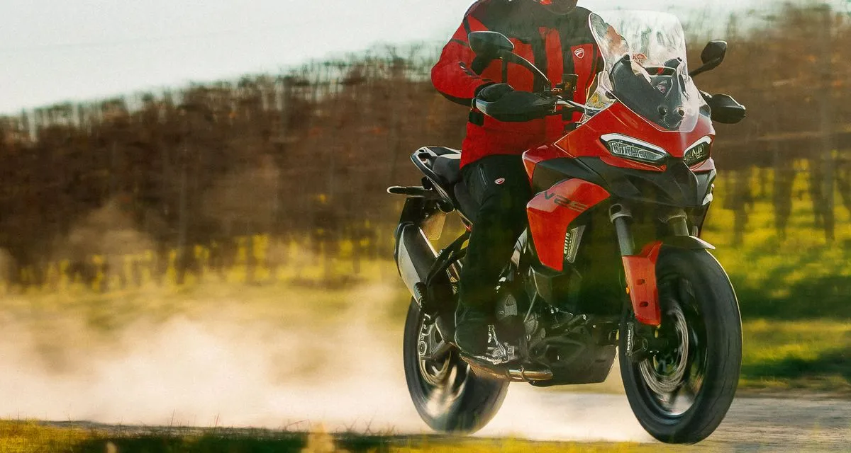 Ducati Multistrada V2 890  2025