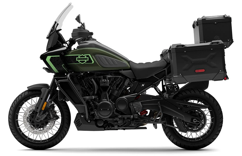 Une Harley-Davidson Pan America Limited 1250 aux motifs verts