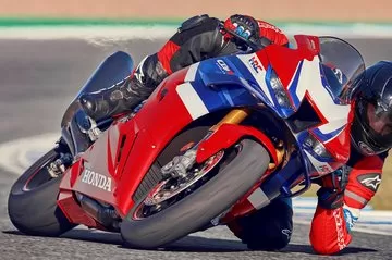 Honda CBR 1000 RR-R Fireblade  2024