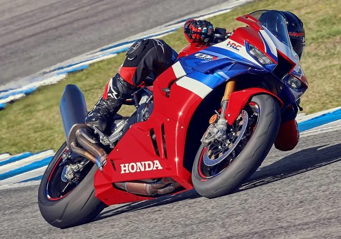 Honda CBR 1000 RR-R SP 2024