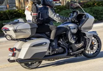 Indian 1770 Pursuit Dark Horse 2022