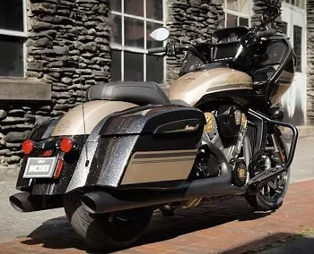 Indian 1770 Challenger Dark Horse Jack Daniel's 2022