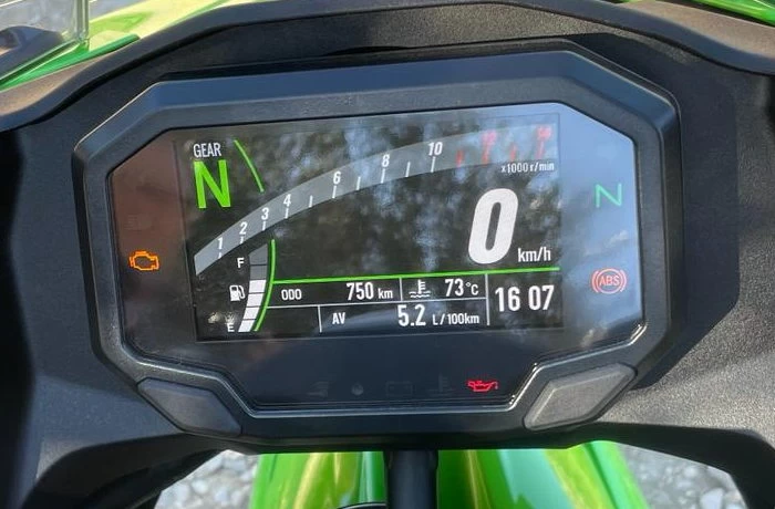 Essai de la Kawasaki Ninja 500 SE