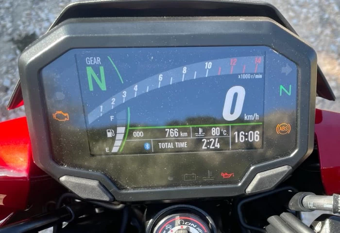 Compteur TFT couleur pour la Kawasaki Z 500 SE