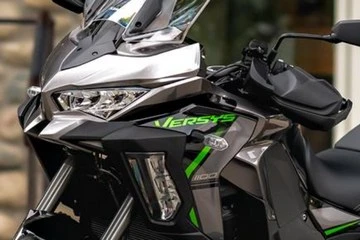 Kawasaki Versys 1100 SE