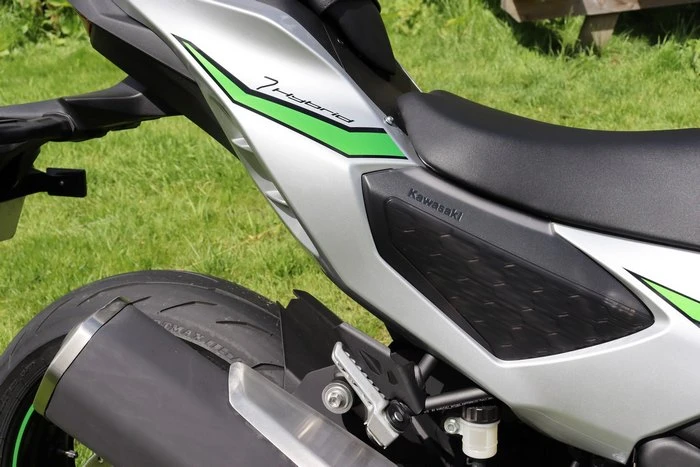 Cache de protection de la batterie de la ninja 7 hybrid