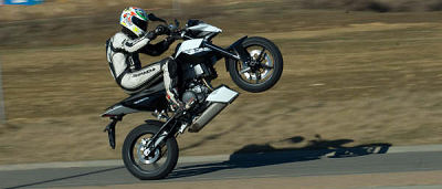 KTM 690 DUKE 3 KTM 690 DUKE 3