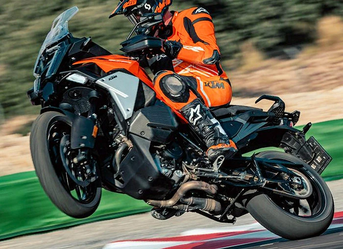 KTM 1390 Super Adventure S Evo