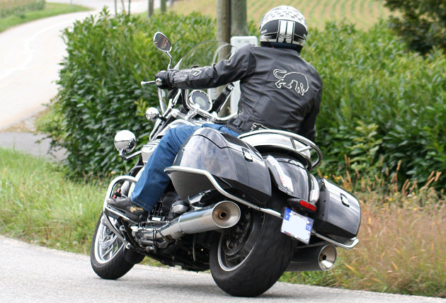 Prueba de la Moto-Guzzi 1400 California Touring 2013