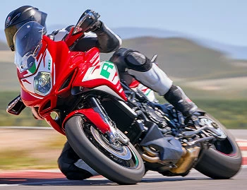 MV-Agusta 800 Turismo Veloce RC SCS