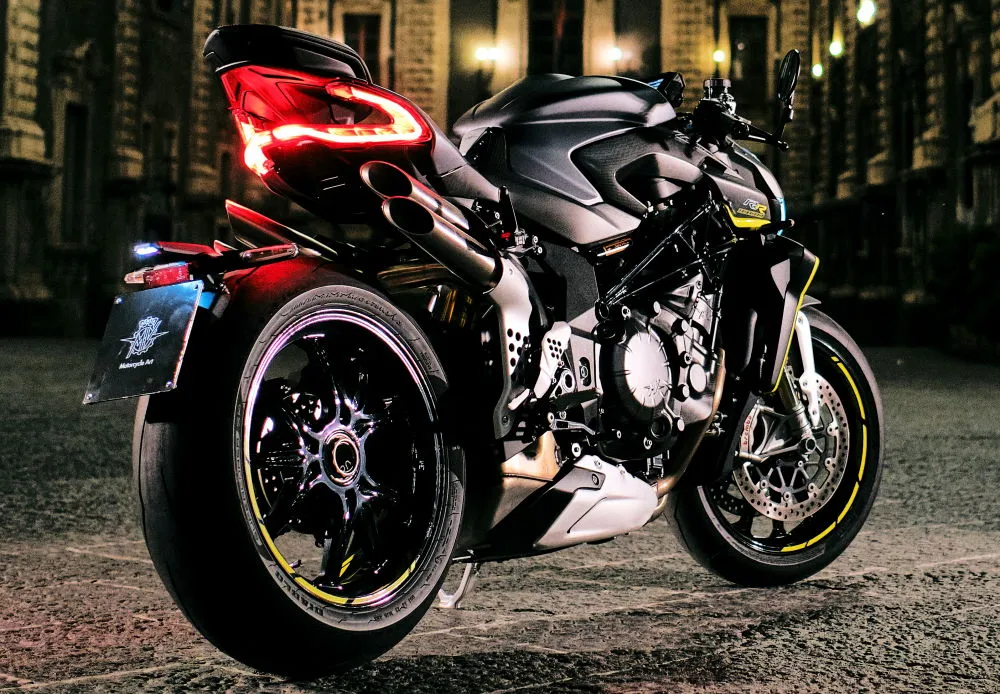 MV-Agusta Brutale 1000 RR