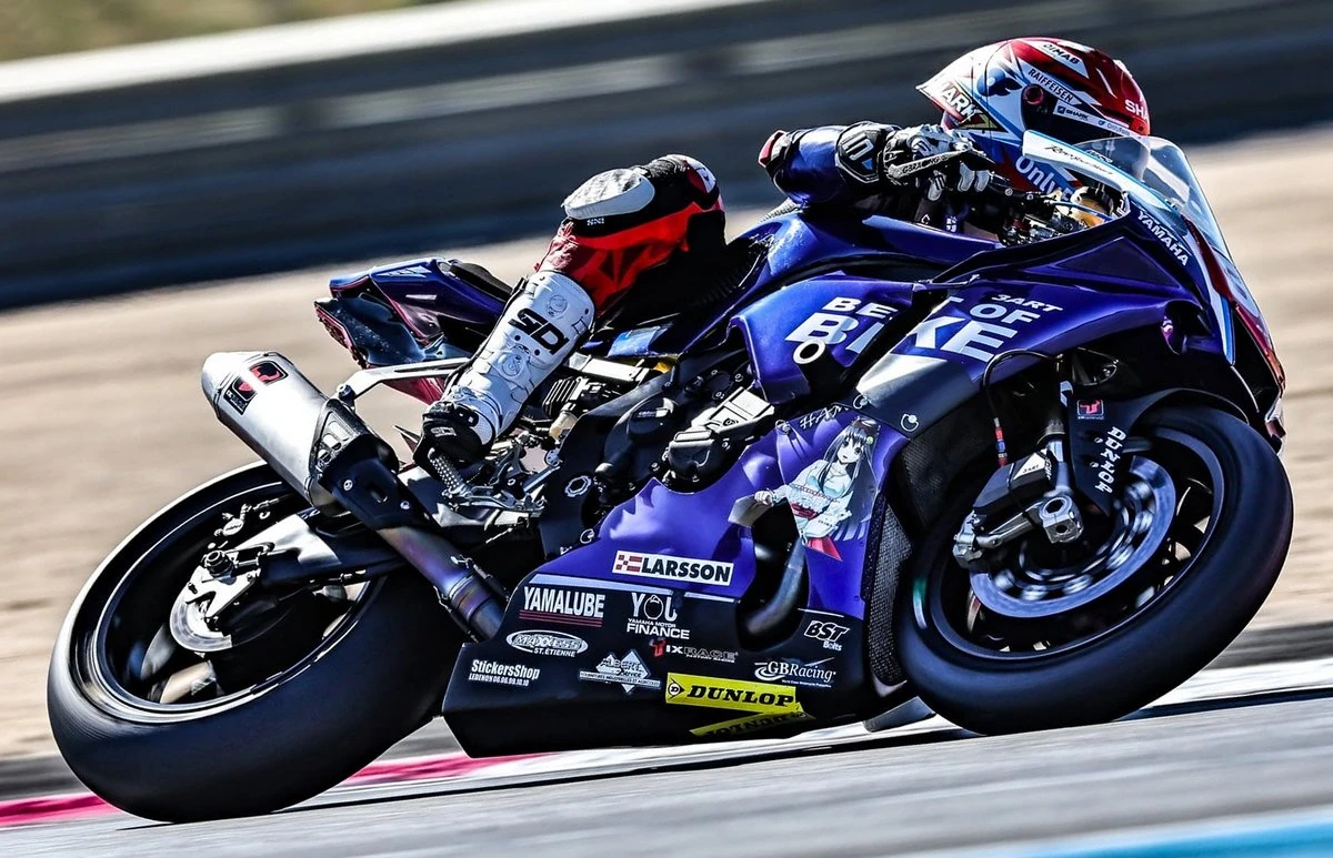 La Yamaha R1 du team  #36 3ART Best of Bike Hamaguchi pendant le Bol d'or 2026