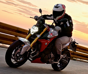 BMW F 900 R