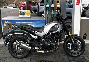 Prueba de la Benelli 500 Leoncino 2018