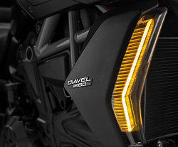 Ducati 1260 Diavel