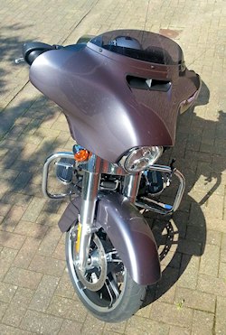 Prueba de la Harley-Davidson 1690 STREET GLIDE SPECIAL FLHXS 2016