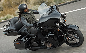 Harley-Davidson 1870 Ultra Limited FLHTK