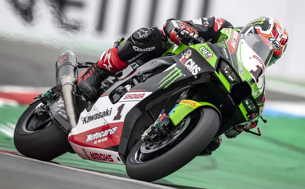 Jonathan Rea sur une Kawasaki ZX-10R