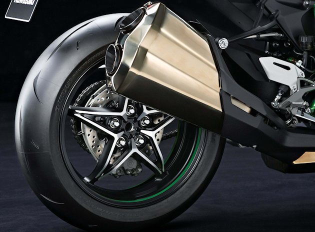 Prueba de la Kawasaki NINJA H2 2016