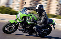 Kawasaki Z 900 RS Café 2018