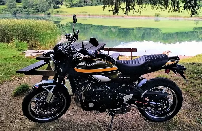 Prueba de la Kawasaki Z 900 RS 2021