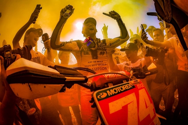 Kay-de-Wolf-champion-MX2