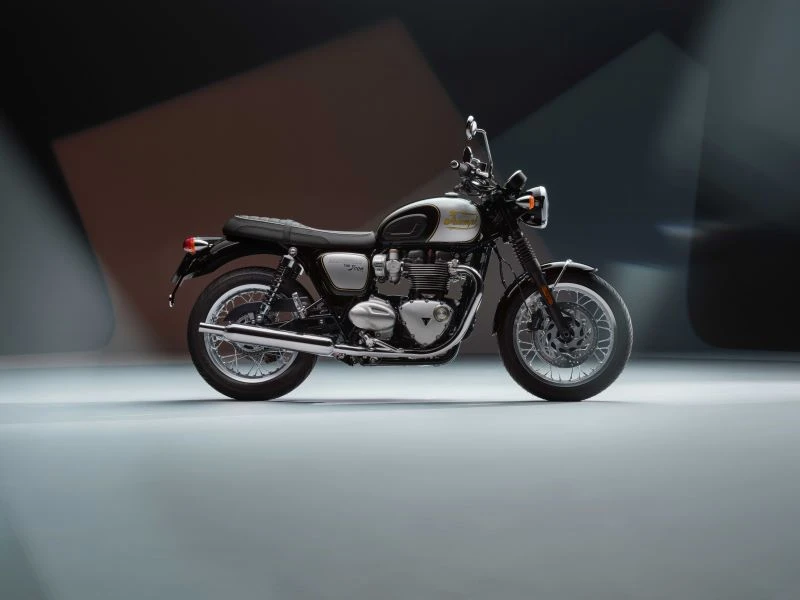 Moto-triumph-ICON-EDITION-BonnevilleT120