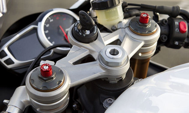 Triumph 675 Daytona 2013