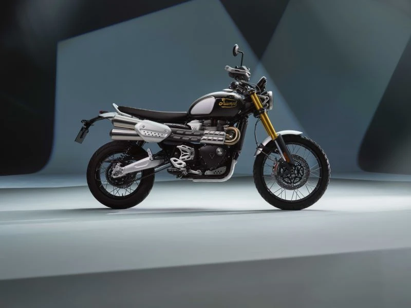 Triumph-ICON-EDITION-Scrambler1200XE-Moto