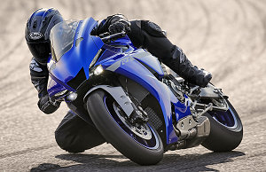 Yamaha R1 1000  2020