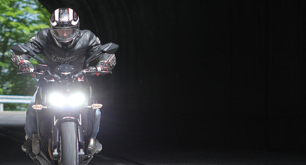 Prueba de la Kawasaki Z 1000 2014