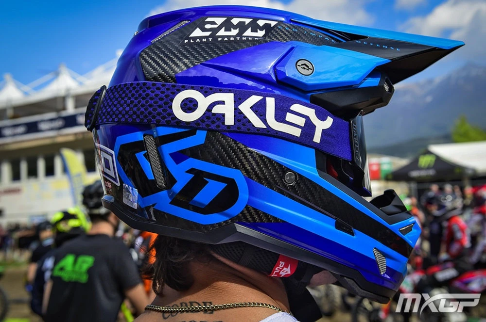 Casque de motocross 6D avec un masque Oakley