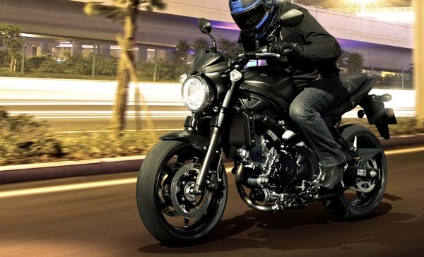 Prueba de la Suzuki SV 650 2016