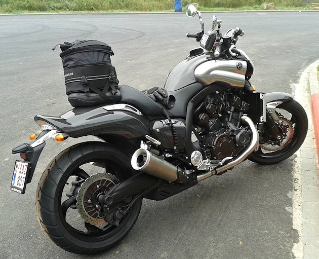 Pignon De Sortie De Boite Esjot Pour Moto Yamaha 1700 V-Max 2009 à 2017