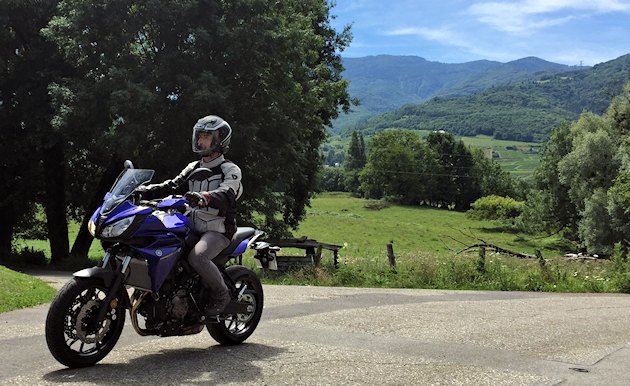 Prueba de la Yamaha MT-07 700 TRACER 2016