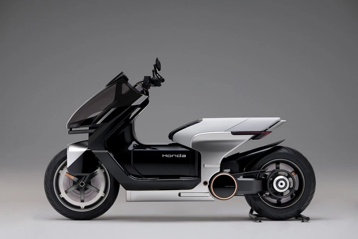 scooter-honda-electrique-eicma-2024