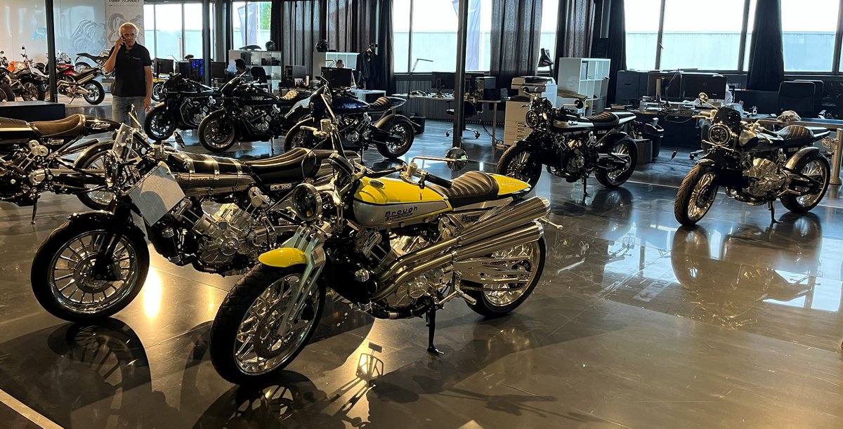 El espacio abierto de Brough Superior