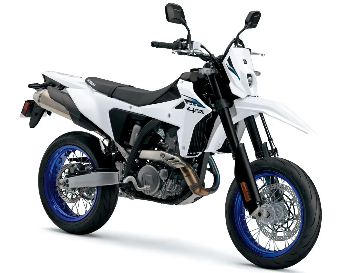 Suzuki DR-Z4SM 400 - Studio